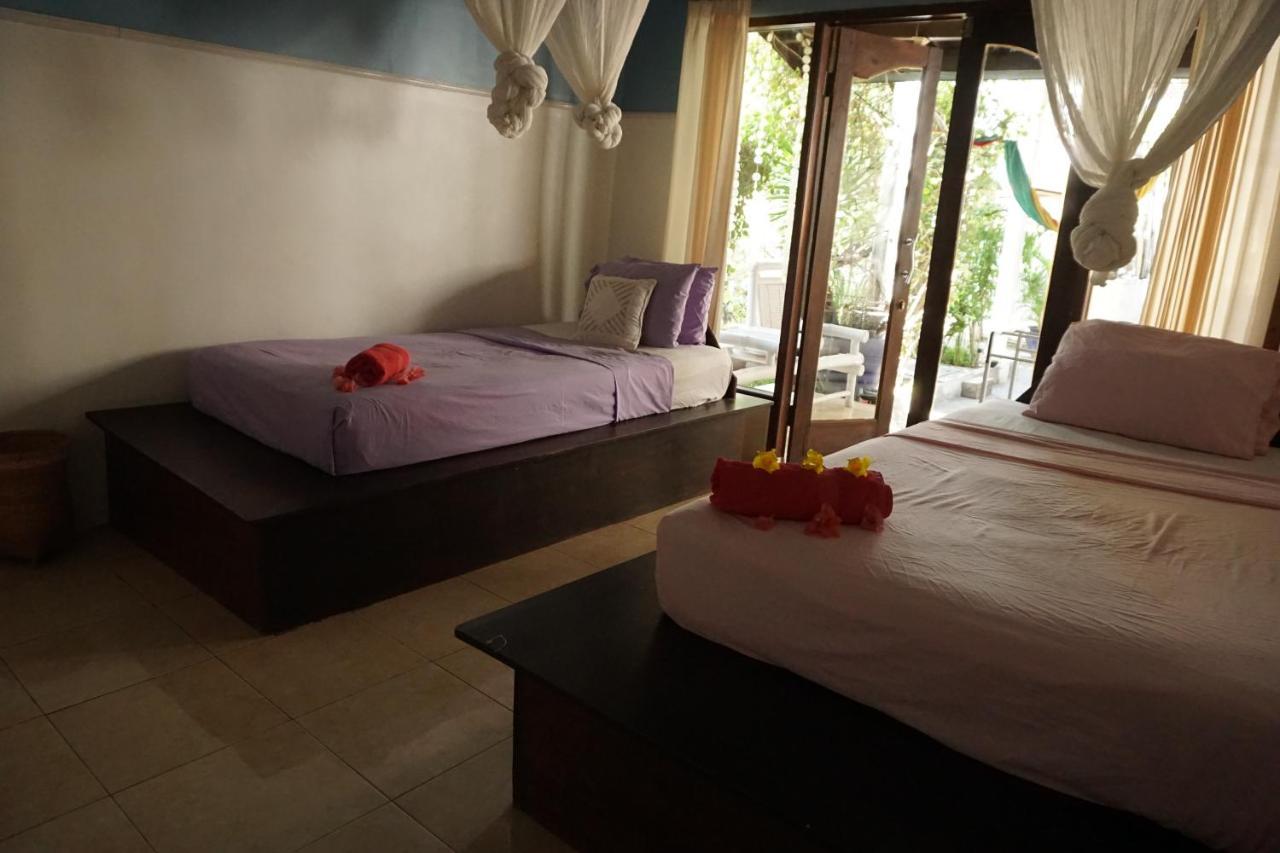 Bed and Breakfast Salon De Nomad Gili T. Гили Траванган Экстерьер фото